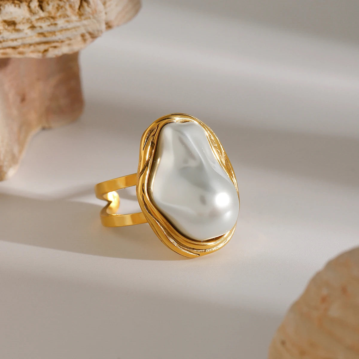 Übertriebener 18K PVD-beschichteter Edelstahl geometrischer barocker Perlen-Open-Ring rostfrei hochwertige Statement-Schmuck Bijoux