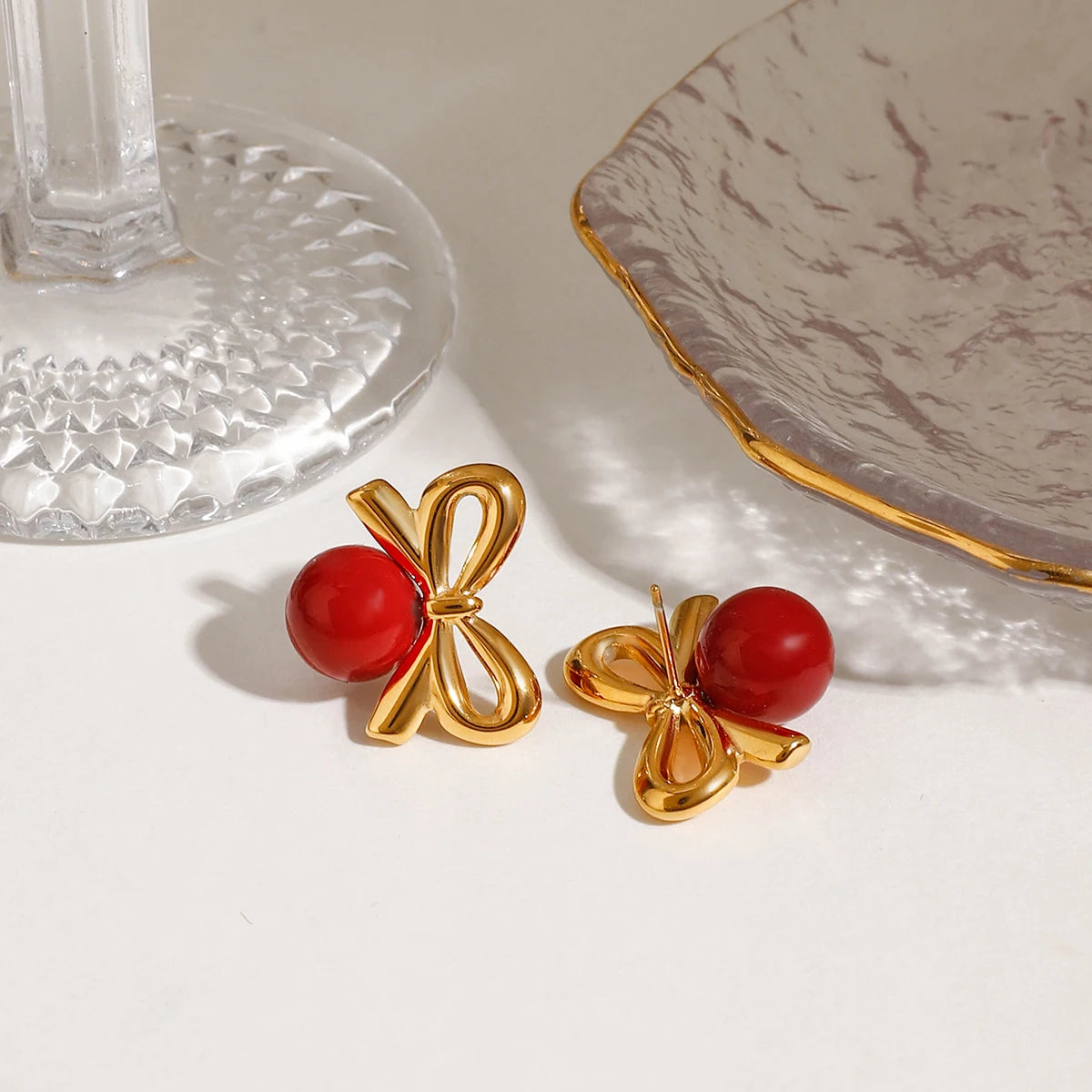 Minimalistisk 18k forgyldt rustfrit stål High End Retro Sløjfe Glas Sten Perleørering Dame Anti Allergisk Rust smykker