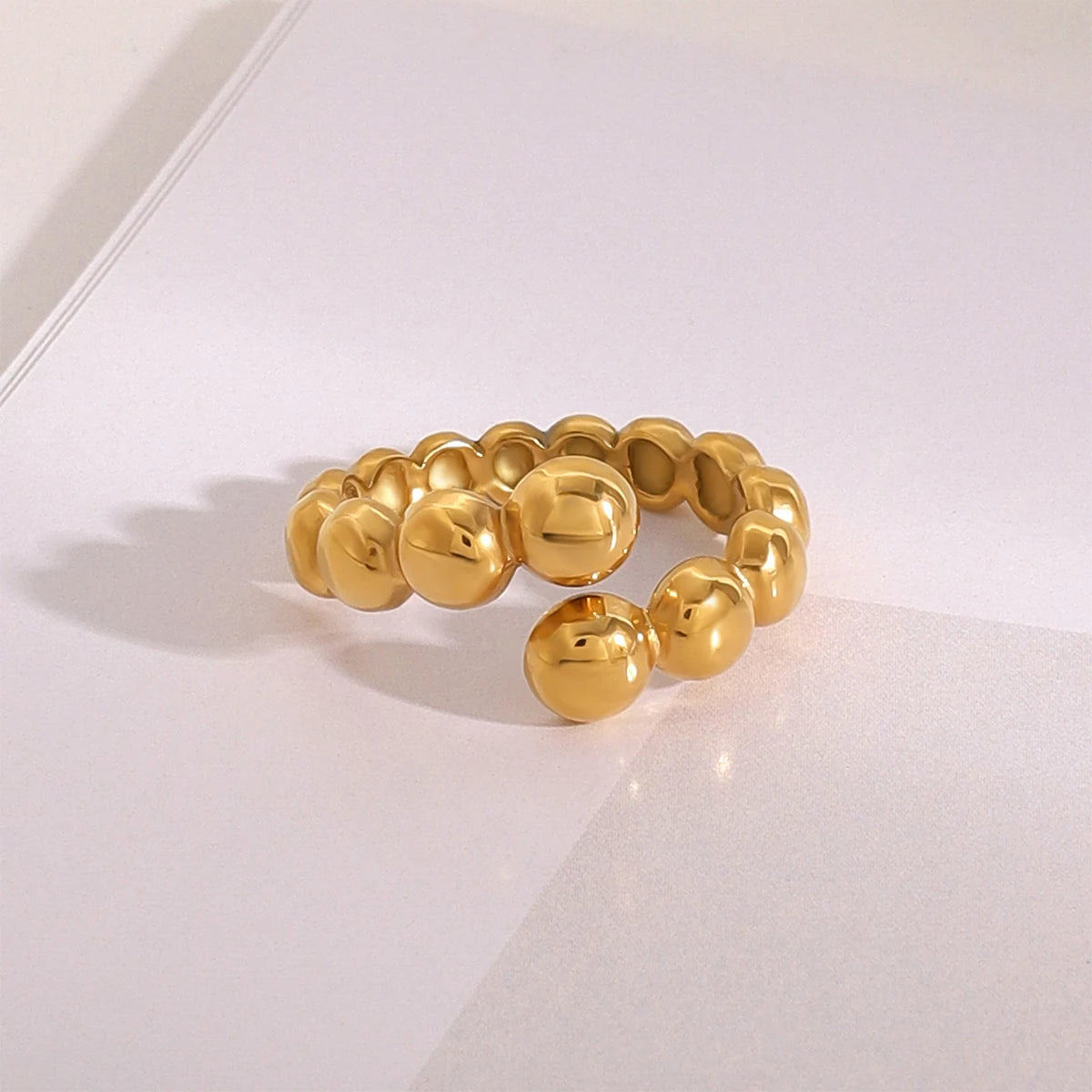 18k vergoldeter Edelstahl Hochwertiger Ins Persönlichkeit Nischenrundperlenring Damen Allergieprävention Charmschmuck Gala Geschenk