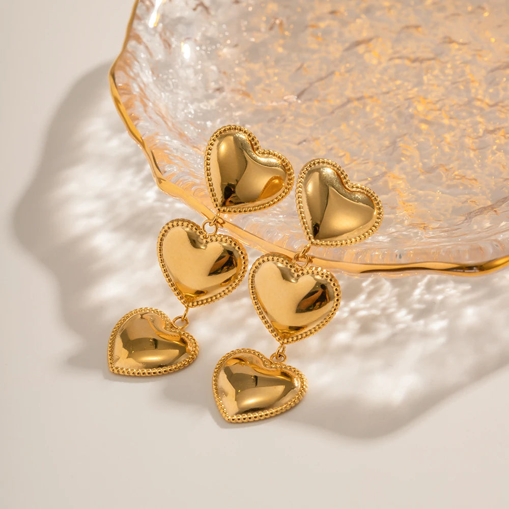 Brincos Clássicos de Coração Pingente para Mulheres Design Tríplice Amor Brincos Pendentes Brincos de Aço Inoxidável Presente de Joalheria Pendientes