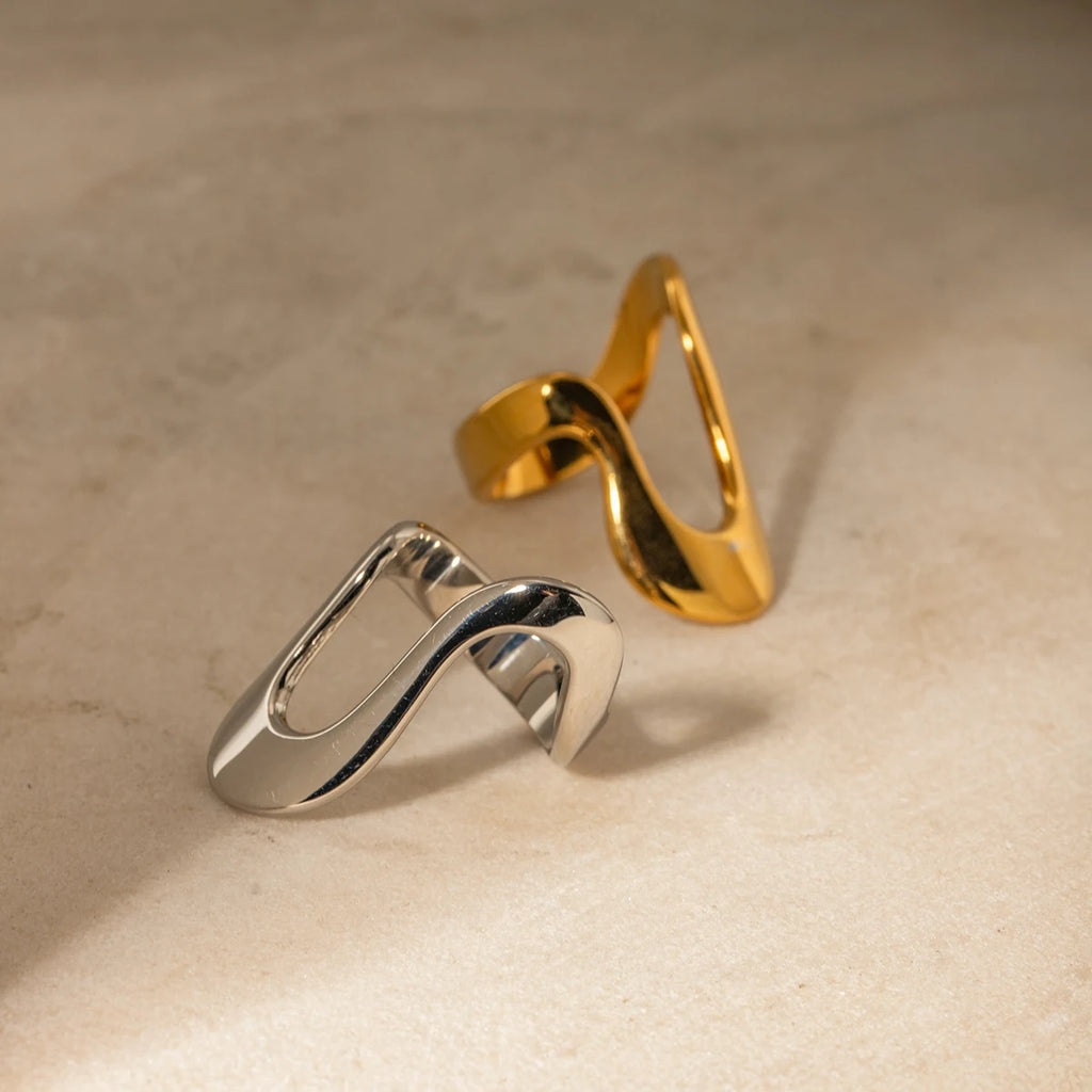 Bague géométrique simple irrégulière en acier inoxydable plaqué or 18 carats étanche, bijou distinctif élégant anti-allergique