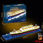 Titanic Creative Luxury Iceberg Cruise Ship Boat Wreck Set City DIY Model Building Blocks Bricks Toys For Children Adult Gift