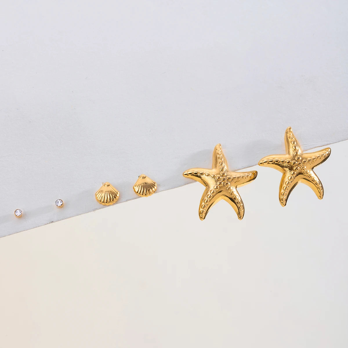 3 par pr. kort Rustfrit stål Zirkon Ribbet Shell Hammer Mønstret Søstjerne Øreringe Kvinder 18K PVD belagte smykker