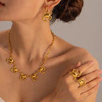 Collana/Anello/Orecchino/Braccialetto Combinazione Design Granchio Geometrico in Acciaio Inossidabile Placcato Oro 18K Gioielli Leggeri di Lusso per Donna