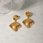 Rustfrit stål Design Vandtæt 18K forgyldt Plicated Scratch Pendant Overdrevne øreringe til kvinder pletter gratis smykker