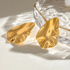 18K forgyldt hammer korn uregelmæssig konkav konveks vand krusning øreringe kvinder rustfrit stål charme fe smykker