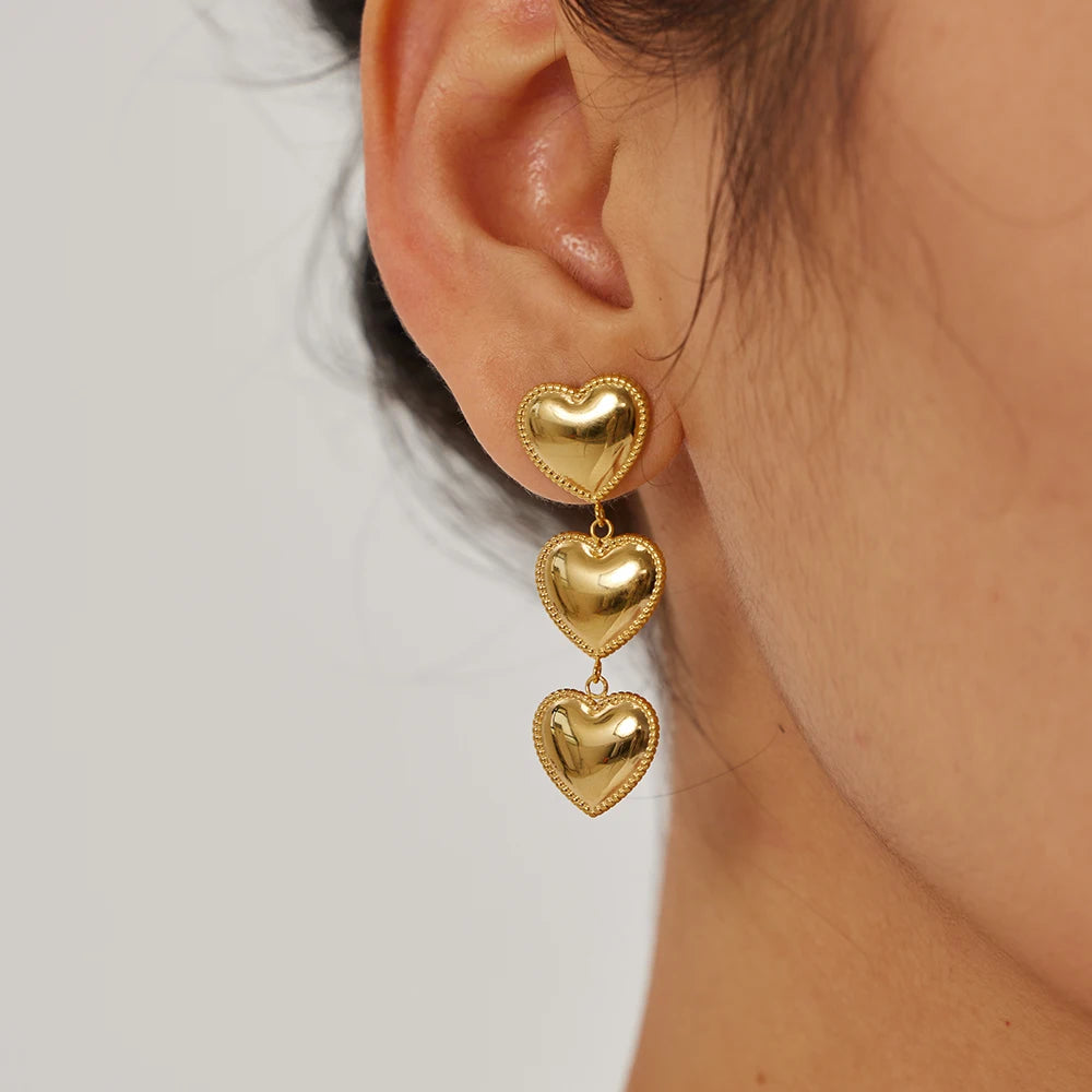 Brincos Clássicos de Coração Pingente para Mulheres Design Tríplice Amor Brincos Pendentes Brincos de Aço Inoxidável Presente de Joalheria Pendientes