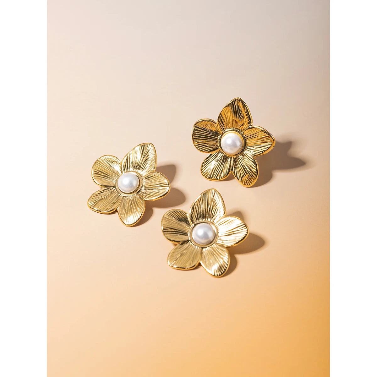 Roestvrijstalen Delicate 18K Goud Vergulde Bloemvormige Inleg Natuurlijke Steen Ring Oorbellen Set Vervagingsbestendige Romantische Sieraden