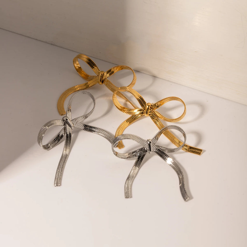 Kolczyk w kształcie kokardki z łańcuszkiem wężowym, modny, geometryczny, ze stali nierdzewnej pozłacanej 18K, dla kobiet, zapobiegający alergiom, biżuteria wyrazista