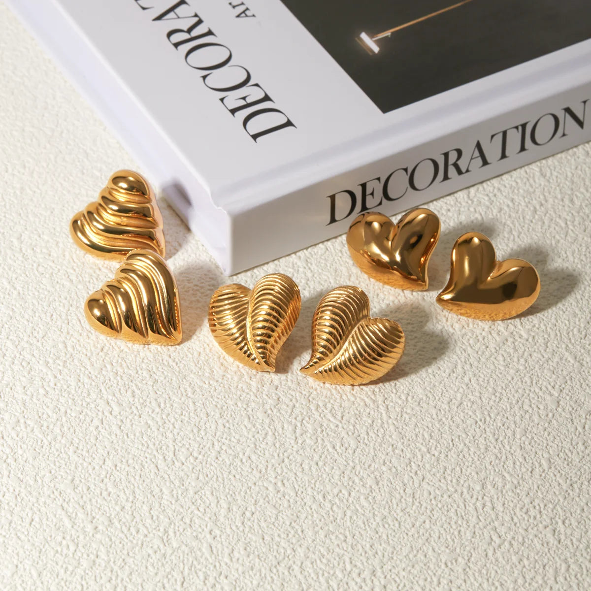 Yaratıcı 18K Altın Kaplama Paslanmaz Çelik Şık Moda Ribana Tasarımı Aşk Kalp Küpeleri İnlay Elmas Charm Şık Takı