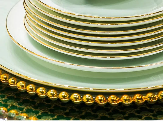 60 stykker Bone China-stel med farverig glasur Elegante skåle og tallerkener til hjemmet Keramiske skåle og tallerkener