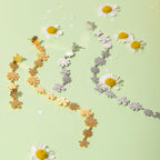 Chic Estate Orecchini Pendenti Lunghi Asimmetrici a Margherita Piccola in Acciaio Inossidabile Placcati Oro 18K PVD Gioielli Statement Donna