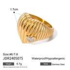 18K PVD Plated Fashion White Love Heart Thread Zirconia Ring Stainless Steel Women Prevent Allergy Attractive Daily Jewelry