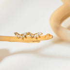 18 K forgyldt rustfrit stål Blomsterøreringe Indlæg Zirkon Metal Gylden Charm Sommer Smykker Vandtæt Tilbehør Bijoux Femme