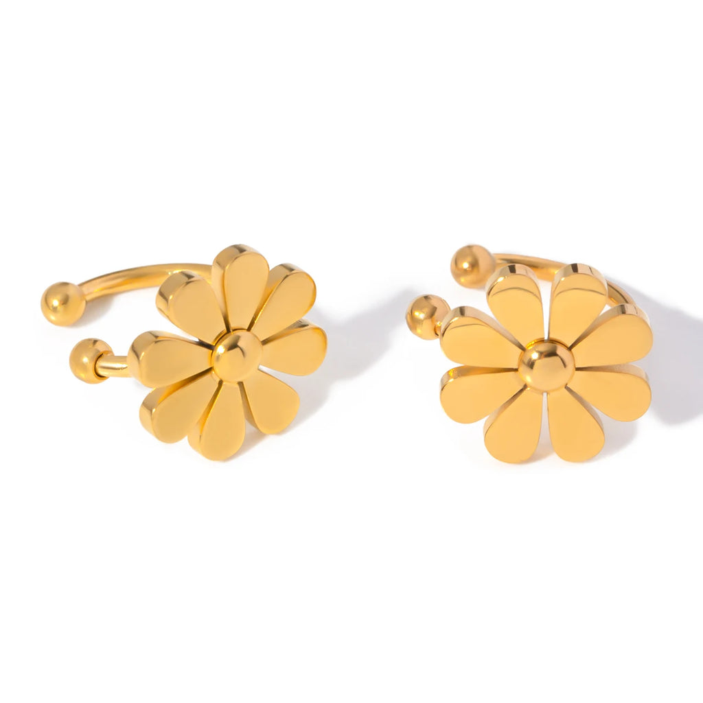 Let luksus 18K PVD otte-bladede blomst Small Daisy Ear Clip Sommer Guld Farve Rustfrit Stål Kvinder Statement Smykker