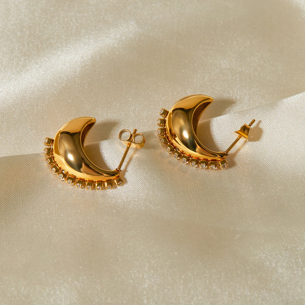 Orecchini delicati a goccia d'acqua a forma di fagiolo in acciaio inossidabile placcato oro 18k con diamanti incastonati, gioielli leggeri e accoglienti per donne