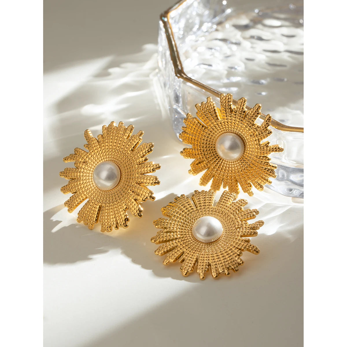 Minimalistisk 18K rustfrit stål imiteret skal Perlehammer Korntekstur Blomsterøreringe Ring Dame Rustfast Trendy smykker