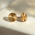 18K PVD-beschichtete Edelstahl-Ohrstecker in runder Sonnenform, hohe Qualität, geometrisch, wasserdicht, exquisite Schmuckgeschenke für Frauen