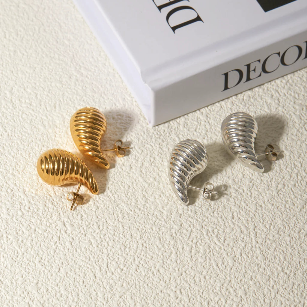 Vintage Popular Stainless Steel Water Drop Shaped Stud Earrings 18K PVD Plated Waterproof Texture Charm Daily Jewelry Gift 2024