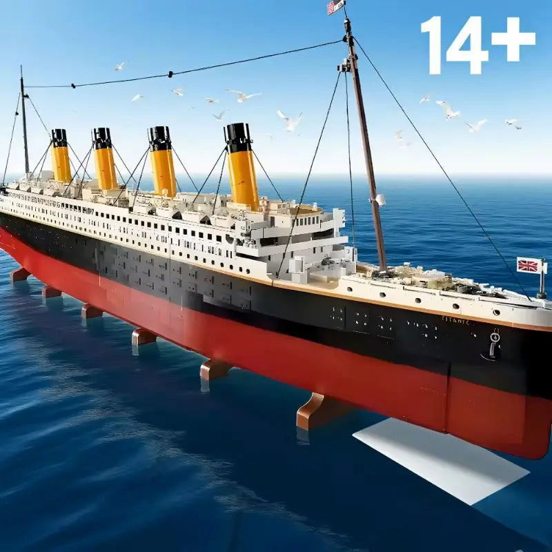 9090pcs Compatible Titanic Building Blocks MOC Display Movie Large Model Bricks Cruise Boat Steamship Toy Christmas Gifts 10294