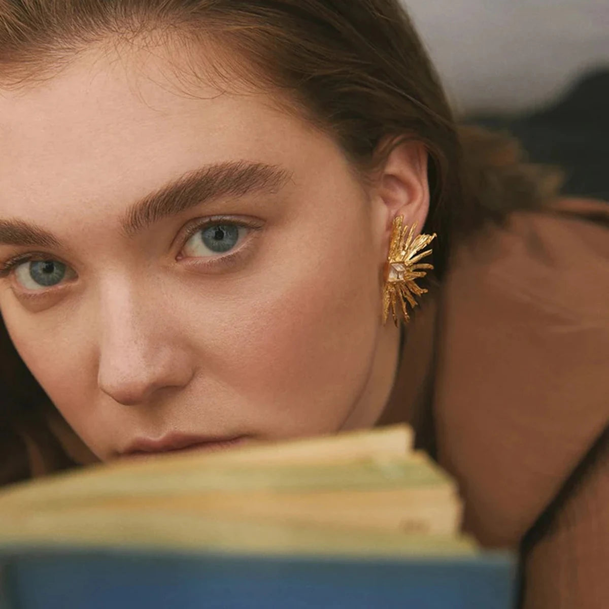 Geometrische wasserdichte 18k vergoldete Edelstahl-Opal-Halbrund-Sonnen-Ohrringe Charme Statement Anti-Allergie Schmuck