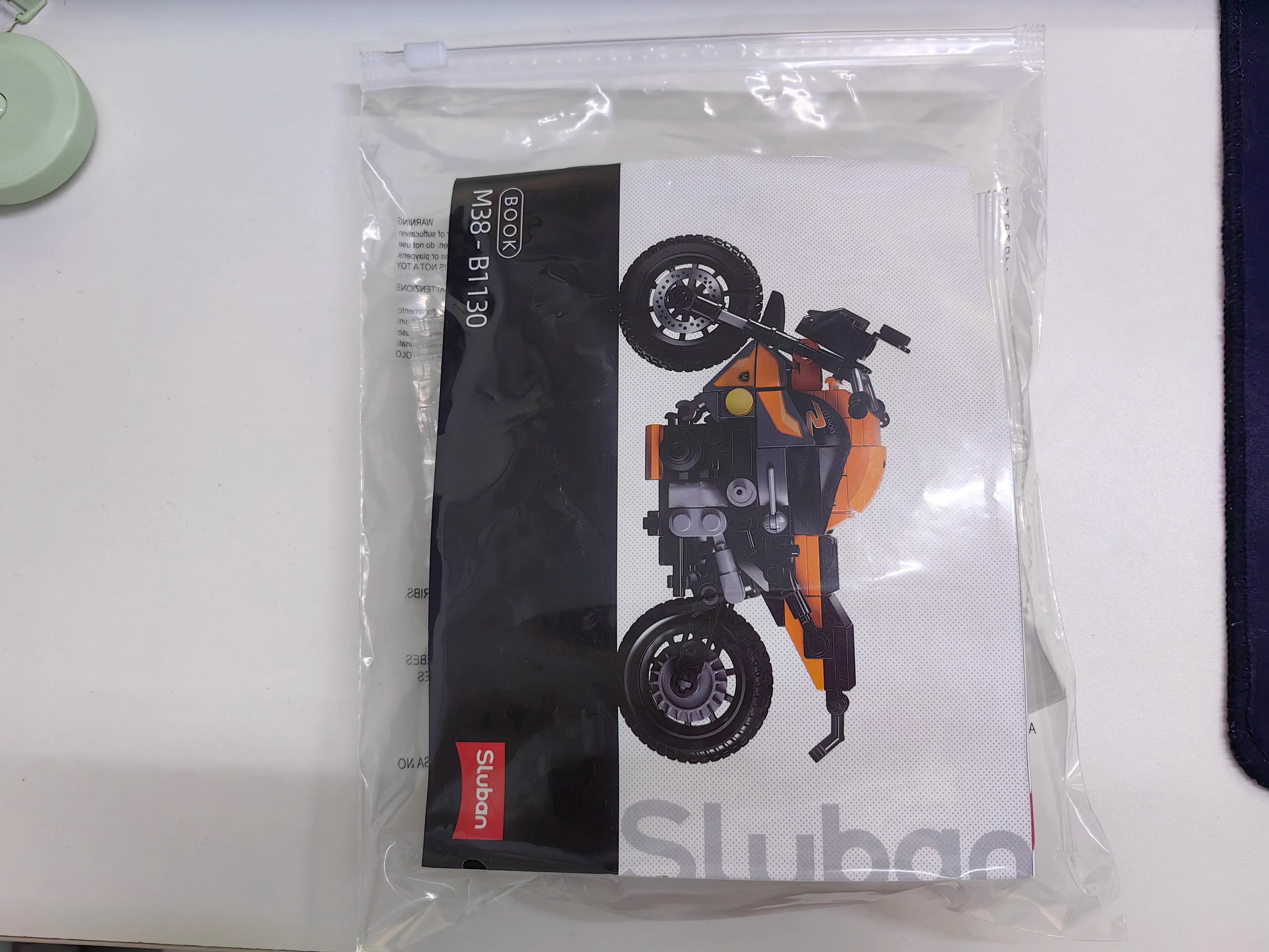 196pcs orange motorcycle building blocks, small particle building, diy puzzle transportation toys for kids assembly