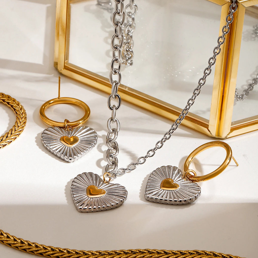 Colar e Brincos Femininos de Coração de Amor com Costura Dourada, Cor Prata e Dourada, em Aço Inoxidável Banhado a Ouro 18k, Anti-alérgicos