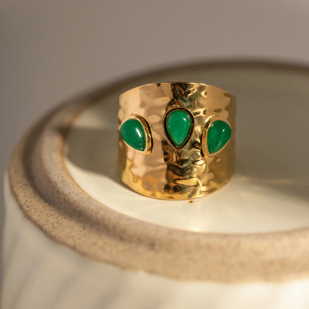 Anello Esagerato in Pietra Naturale per Donne Anello Vintage dal Design Irregolare Anello con Pietra Verde Anello in Acciaio Inossidabile Gioiello Regalo Anillos
