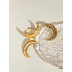 18K PVD-beschichtete trendige Edelstahl-Hammerstruktur Halbmond-Ohrringe Öffnungsring-Set wasserdicht für Frauen Gala-Geschenk