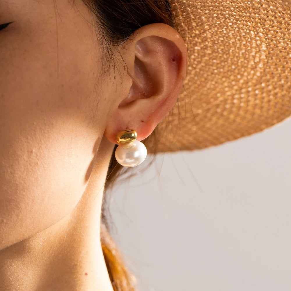 Luxuriöse Damen Ellipsenförmige Perlenohrringe 16K vergoldeter Edelstahl Geometrisch Mild Nicht reizend Minimalistischer Schmuck Geschenk