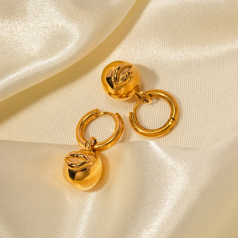 18K Gold Plated Tarnish Free Chunky Lips Shape Orb Stud Earrings Stainless Steel Waterproof Earrings Accessor Jewelry Women