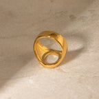 Roestvrijstalen minimalistische 18k gouden modieuze ovale holle ring met ingelegde rhinestone roestbestendig voorkomt allergie trendy charm sieraden