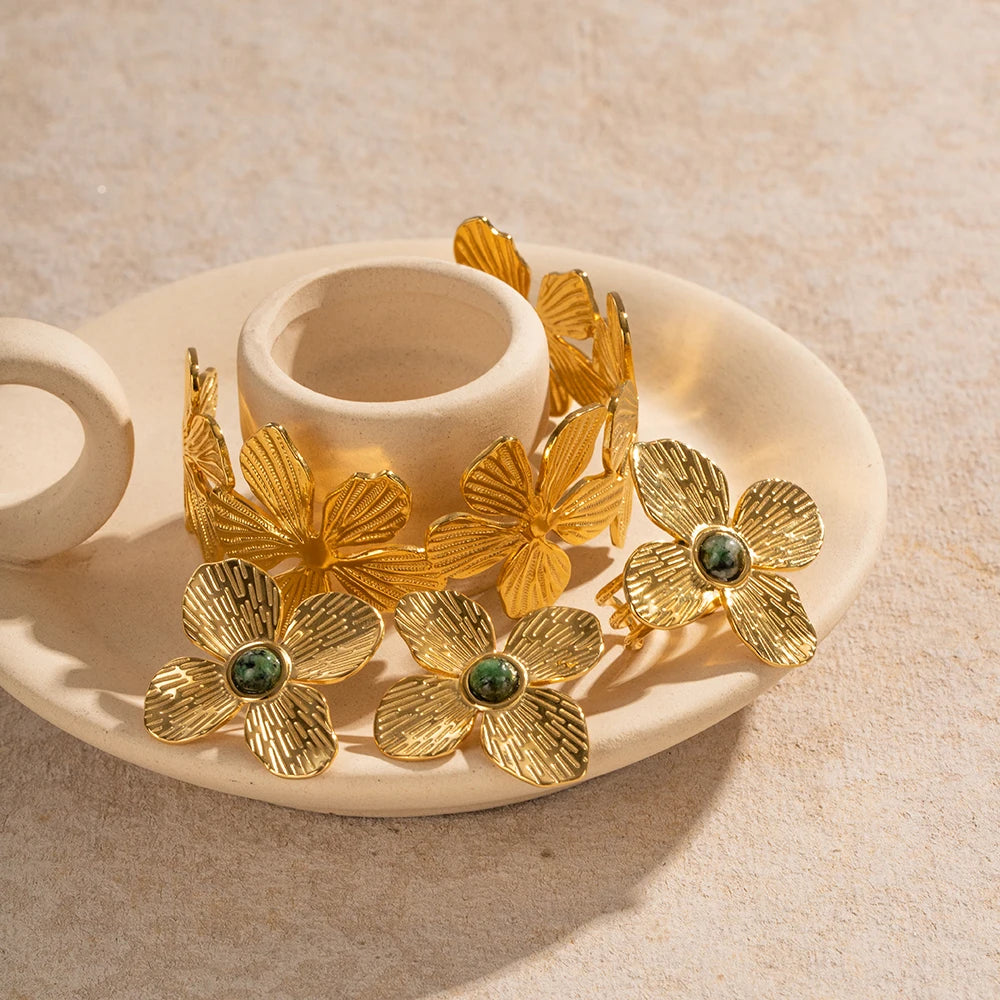 Rustfrit stål overdrevet blomsterarmbånd øreringe Ringesæt Vandtæt 18K guld PVD belagt til kvinder mode smykkesæt