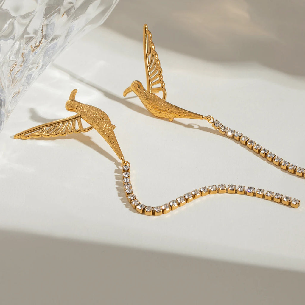 18K vergoldete Edelstahl-Friedens-Taubenflügel Ohrringe mit weißen Strass-Tasseln, Damenanhänger, wasserdichter Schmuck, Gala-Geschenk