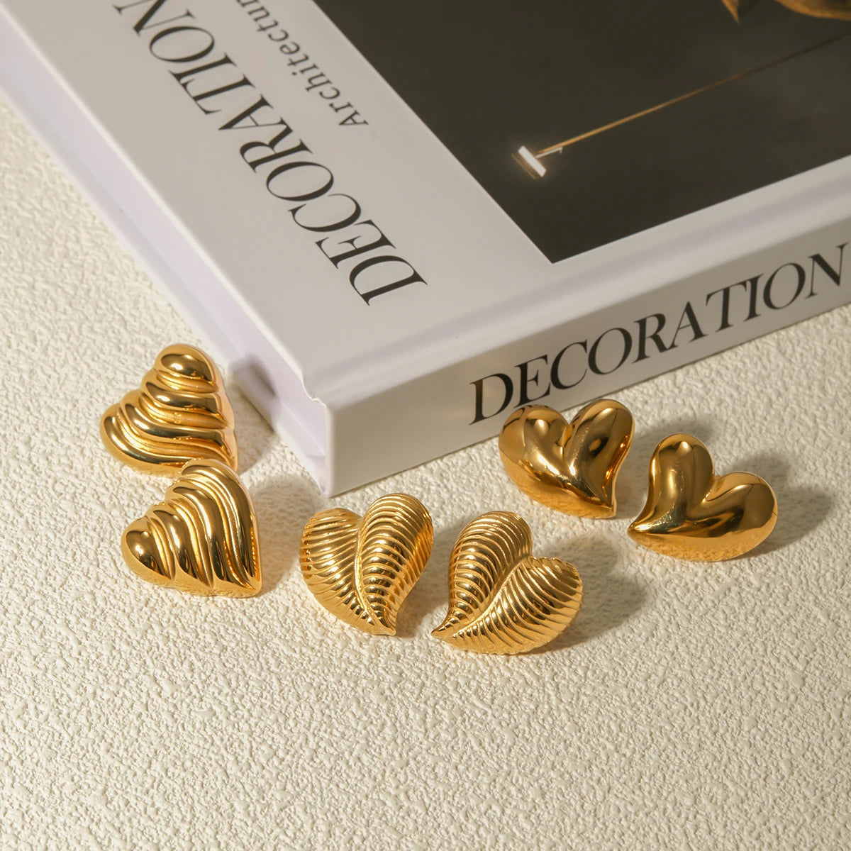 Yaratıcı 18K Altın Kaplama Paslanmaz Çelik Şık Moda Ribana Tasarımı Aşk Kalp Küpeleri İnlay Elmas Charm Şık Takı