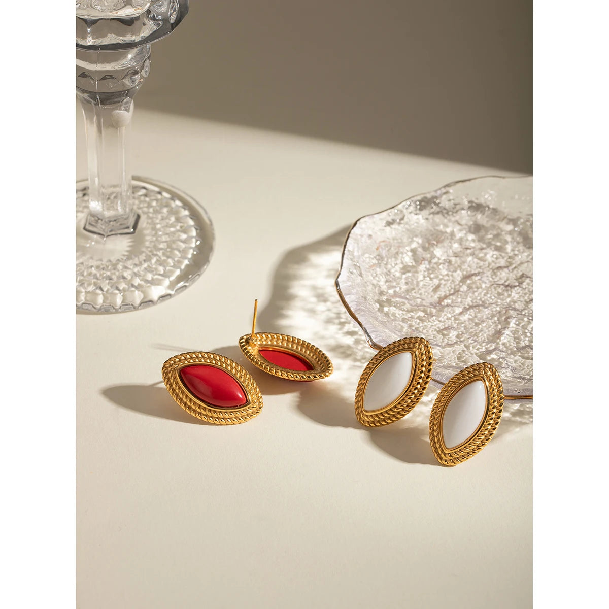 18k Gold Plated Stylish Geometric Minimalist Red Agate Horse-eye EarringsStainless Steel Women Anti Allergenic Jewelry