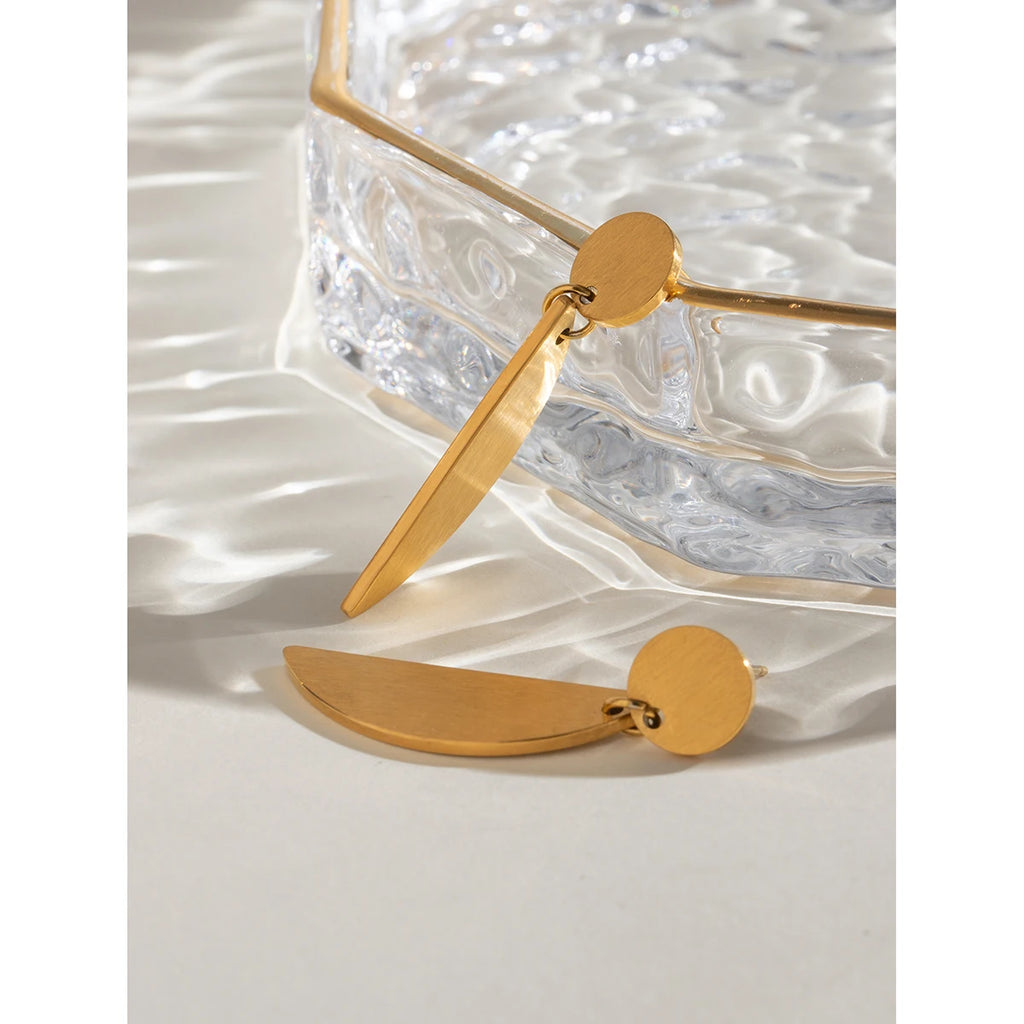 18K forgyldt anti-allergisk rustfrit stål Halvmåne øreringe med børstet effekt Charm dagligt udsøgte smykker Bijoux Femme