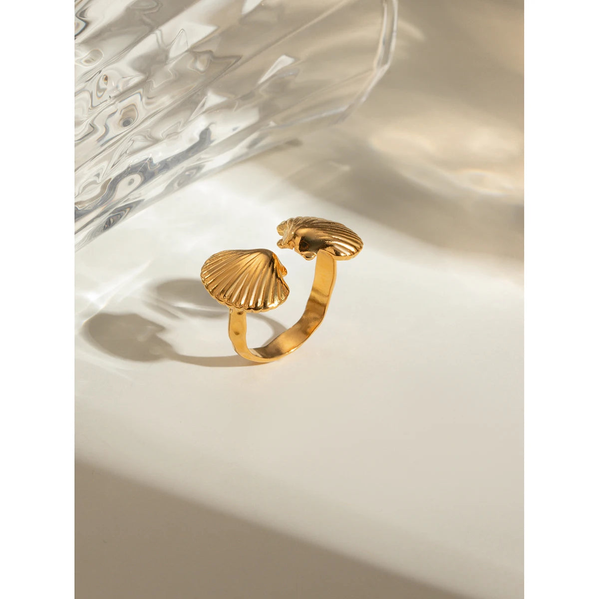 Sea Beach Edelstahl symmetrische Muschelform offener Ring Licht gemütlich Damen Charme 18K PVD-beschichtet wasserdicht Schmuck Femme