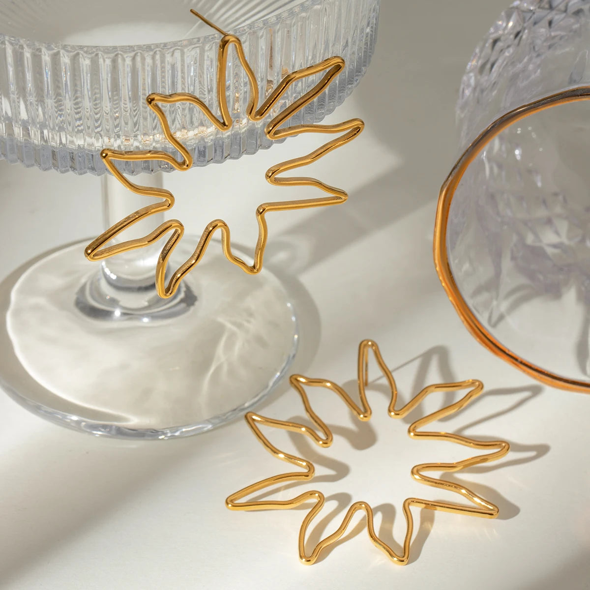 18K forgyldt rustfrit stål skal Glat buttet øreringe Kvinder Charms Metal Tekstur Vandtæt smykker Gala Gave