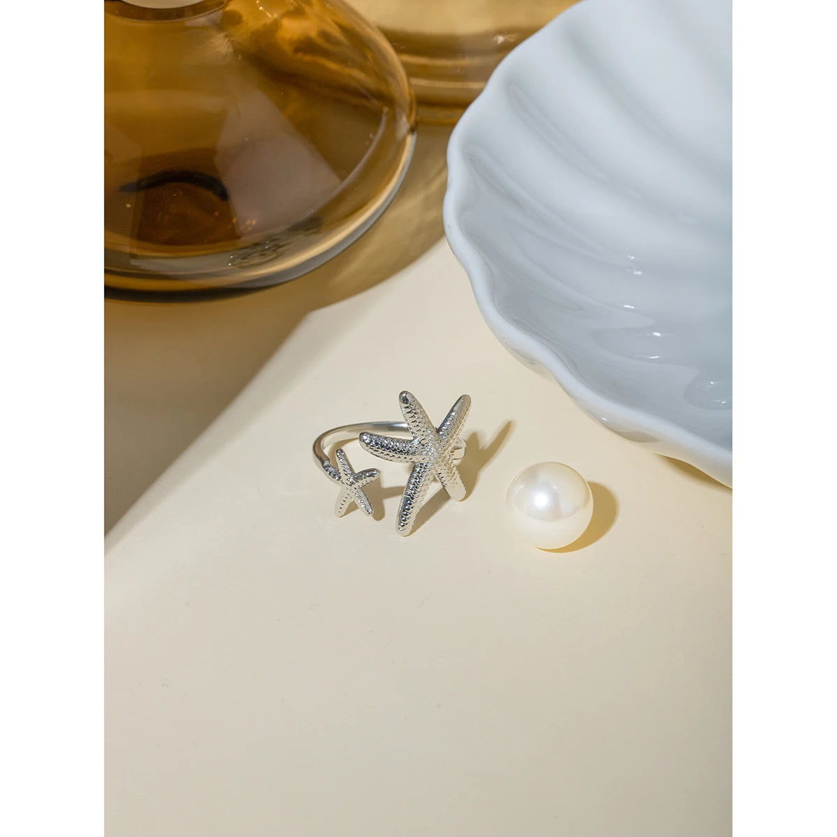 Stilvoller Edelstahl Metallstruktur Vintage Stahlfarbe Seestern Asymmetrischer Öffnungsring Wasserdichter Charme Fingerschmuck für Frauen