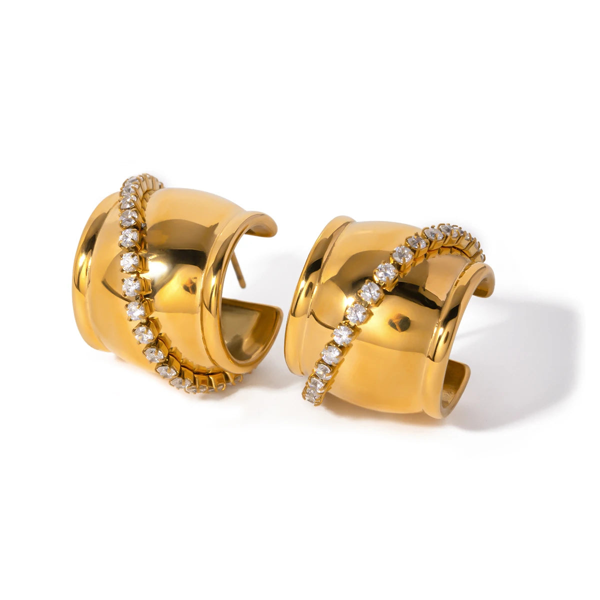 18 karat guldbelagte minimalistiske lette hyggelige C-formede øreringe med diagonale rhinstene Personaliserede smykker i rustfrit stål