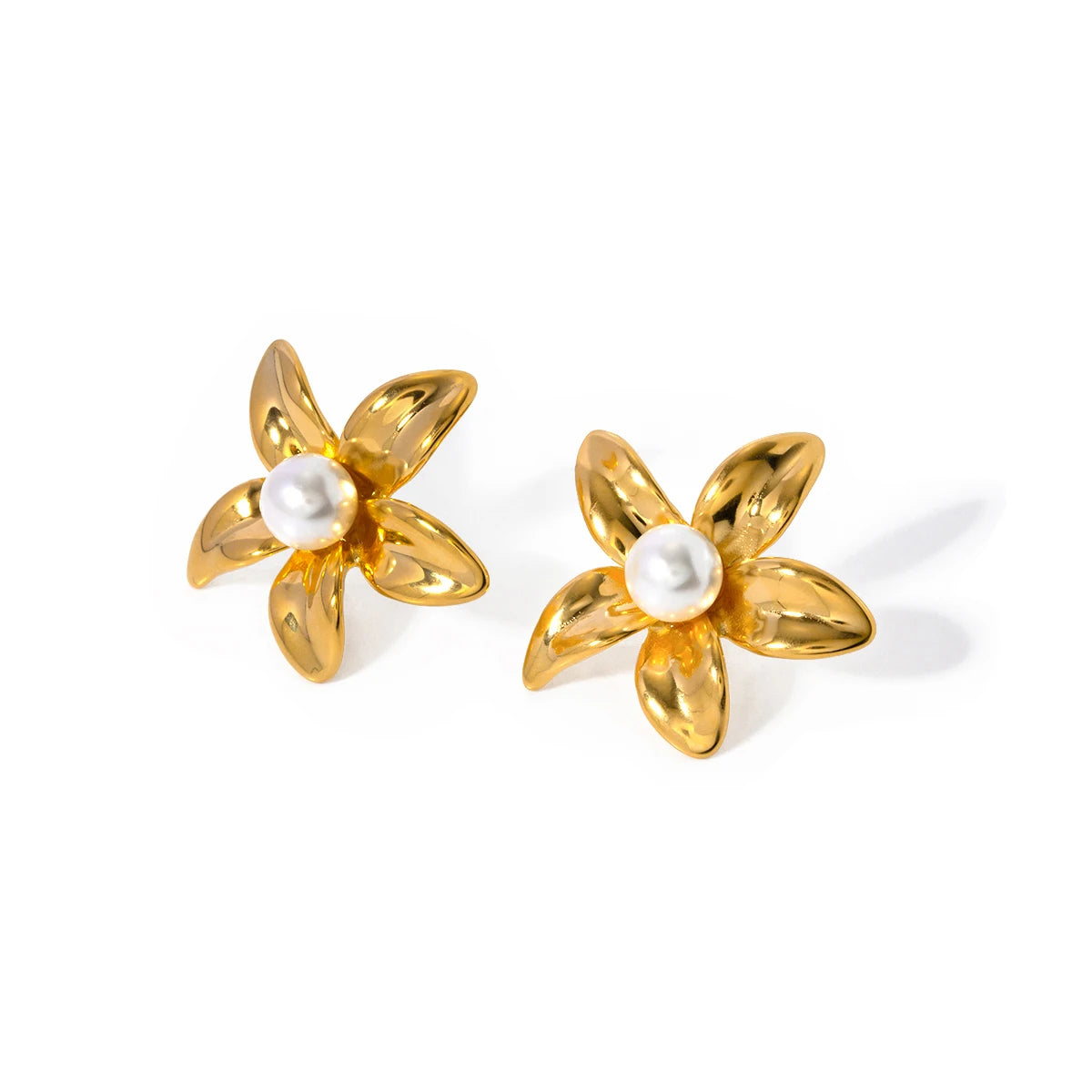 2024 Delicate Stainless Steel 18k Gold Stainless Steel Flower Shaped Earrings Inlay With Pearls Light Cozy Jewelry for Women - Grand Goldman