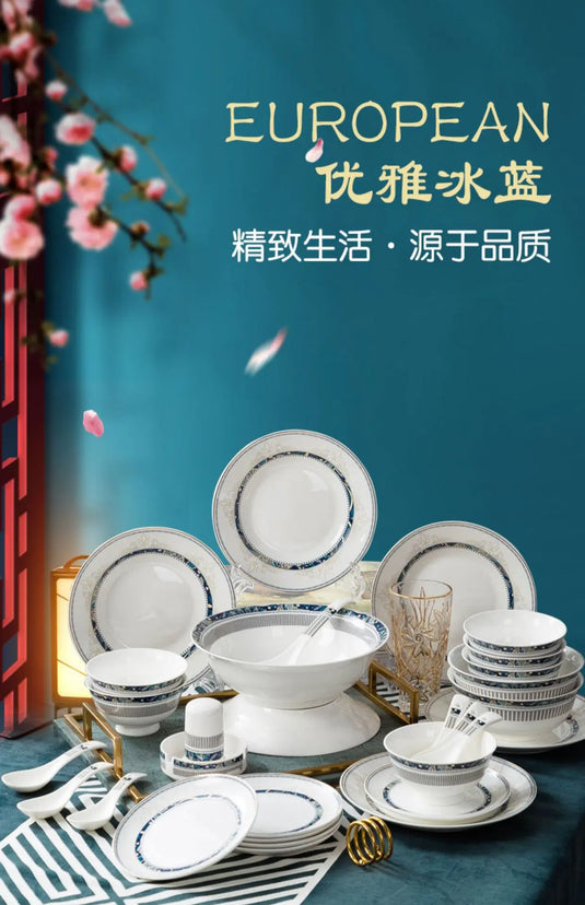 Coffret cadeau de vaisselle en céramique peinte à la main de luxe bleu glacier Jingdezhen Ensemble de bols et de baguettes en porcelaine de Chine chic