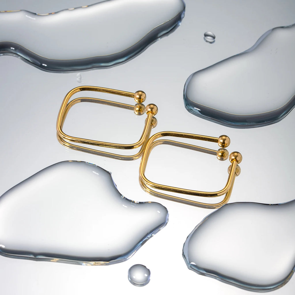 Rustfrit stål Elegant Minimalistisk Coil Dobbeltkugleøreclips 18K guld PVD-belagt Damer Metaltekstur Udsøgt Bijoux Femme Gave