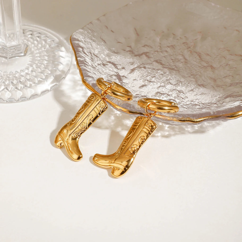 18k forgyldt rustfrit stål støvlemønstrede vedhængsøreringe med femtakkede stjernediamanter, anti-allergiske smykker