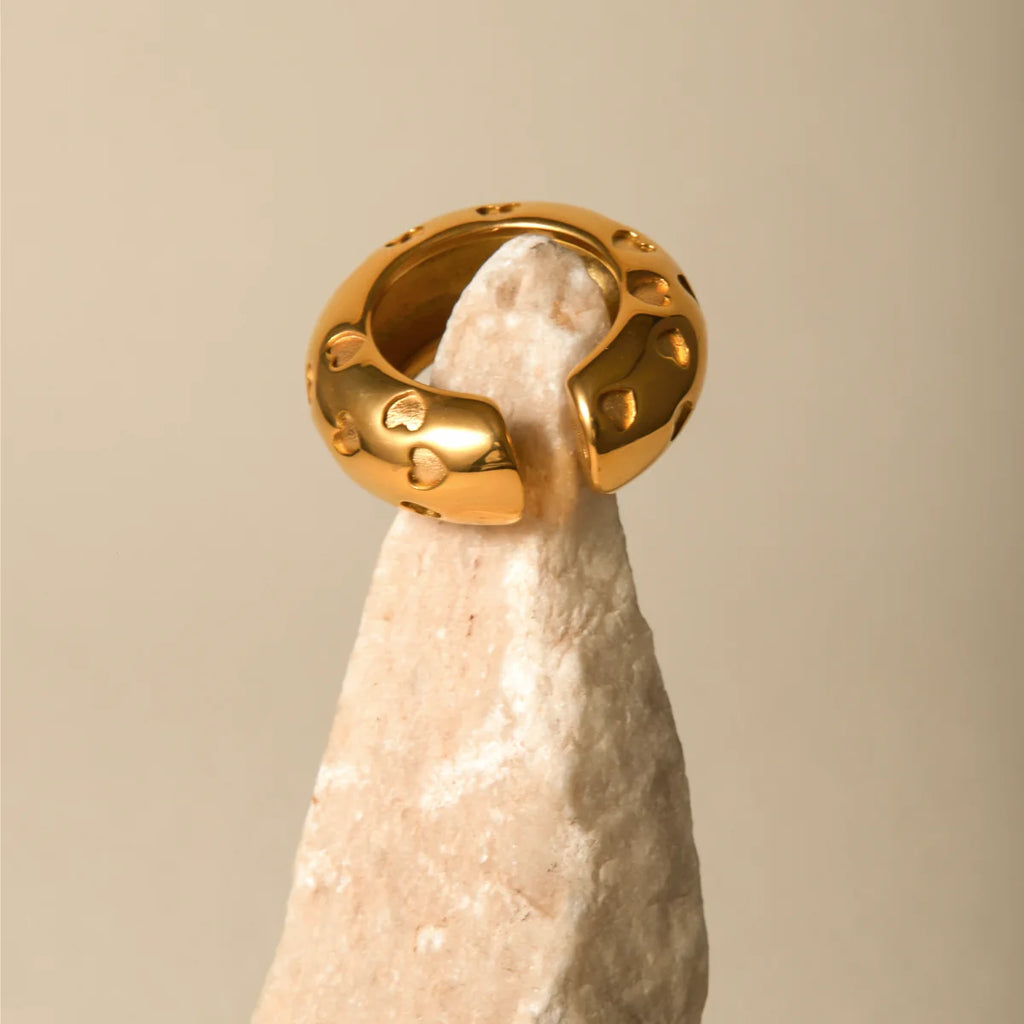 Creatieve roestvrijstalen liefdeshart hol C-vormige oorclip zonder aanslag 18K PVD goud vergulde metalen textuur mode sieraden