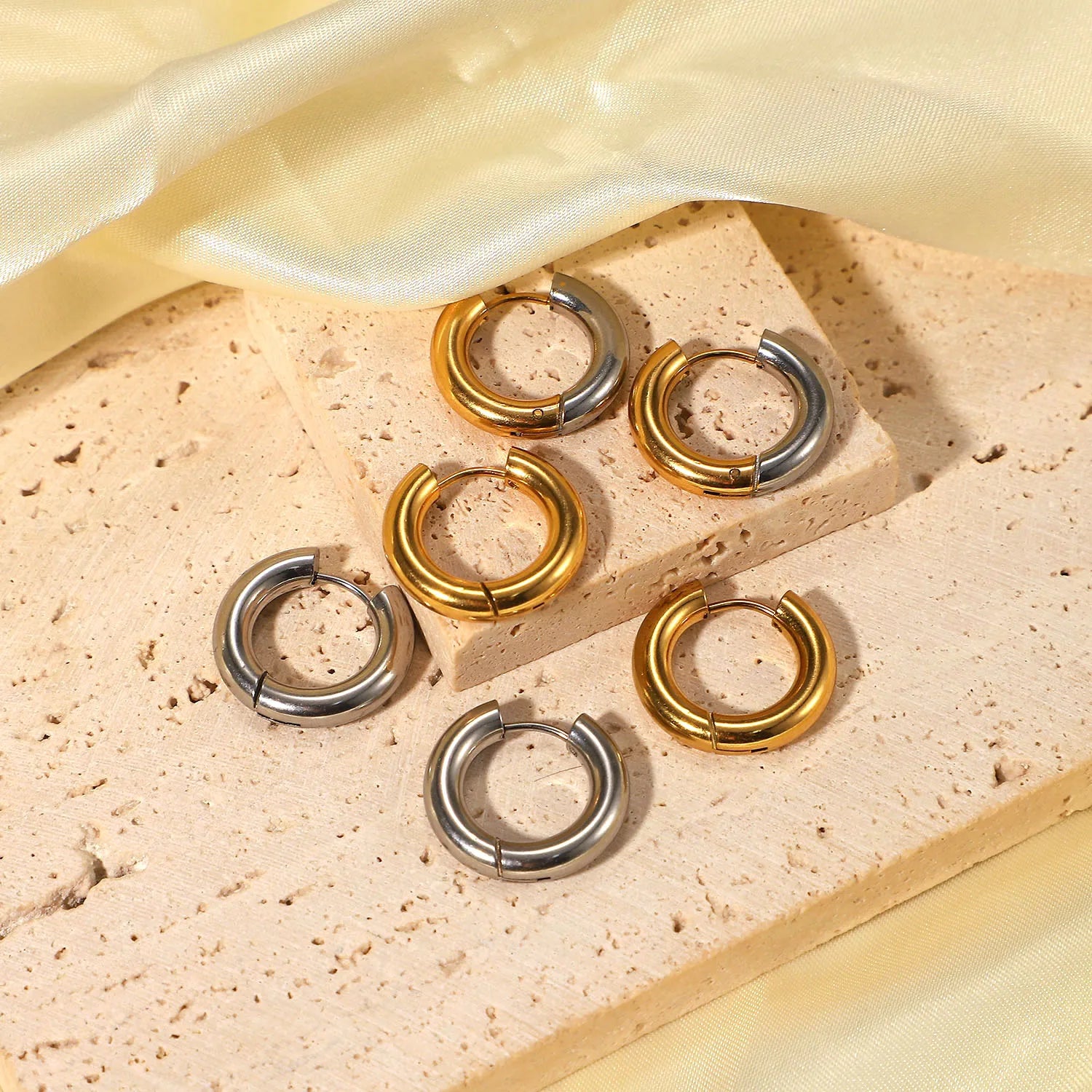 Simple Classic Circle Hoop Øreringe Til Kvinder Design Guld Sølv Hoop Øreringe Dame Rustfri Stål Øreringe Pendientes