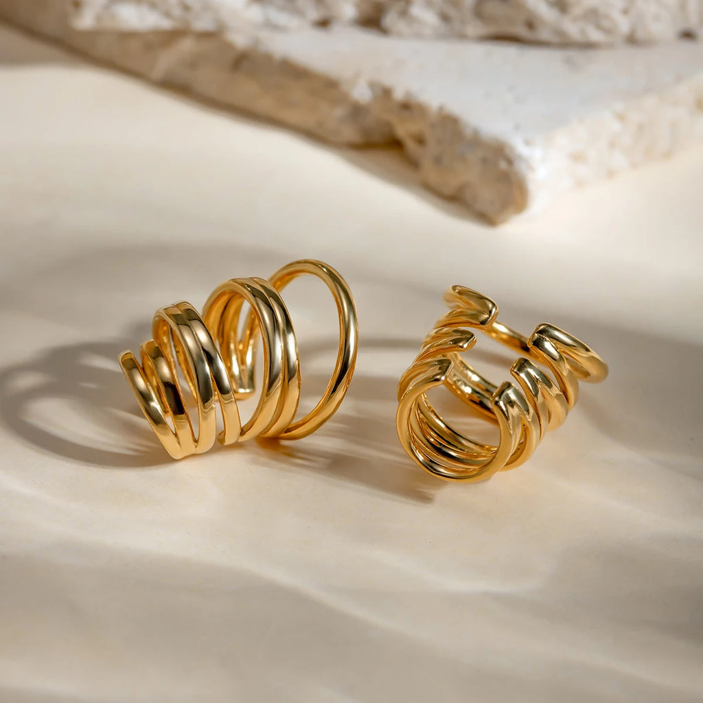 Minimalistisk 18k forgyldt lys Hyggelig flerlags øreclips Kvinder Charmerende Personaliseret rustfrit stål Statement smykker