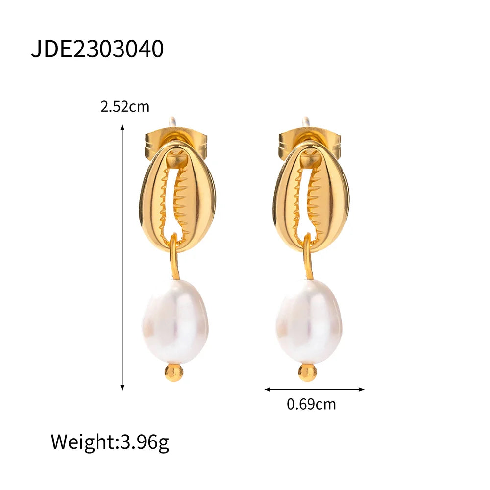 Pendiente colgante impermeable de acero inoxidable ligero y acogedor con charms de perla de imitación chapado en oro real 18K PVD joyería de moda para mujer