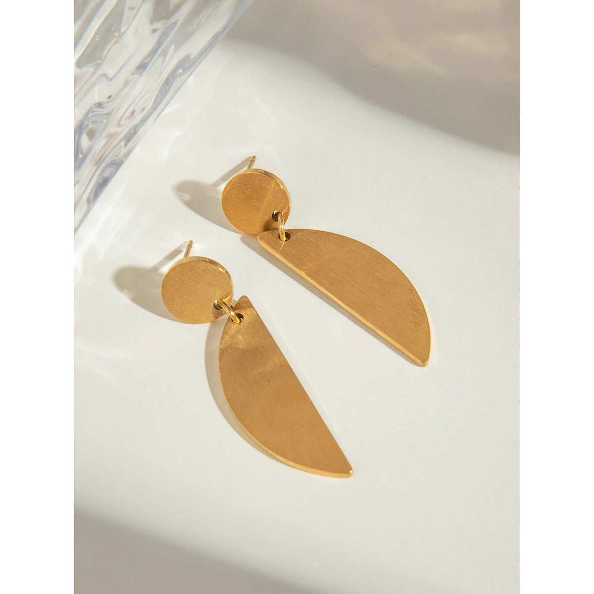 18K forgyldt anti-allergisk rustfrit stål Halvmåne øreringe med børstet effekt Charm dagligt udsøgte smykker Bijoux Femme